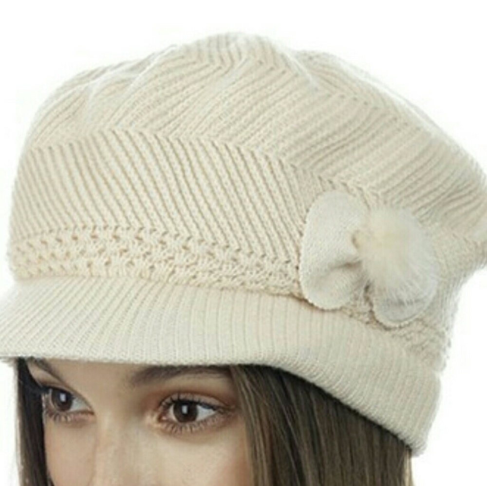 🆕 Ivory knit cap - Picture 2 of 2